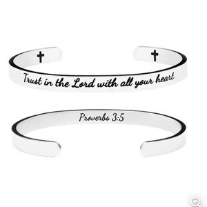 Silver Laser Engraved Bible Verse Bracelet - Trust in the Lord Cuff - NWT 
C3